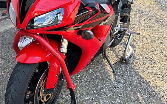 Gebrauchtmotorrad Honda CBR1000RR Fireblade - Bild 2