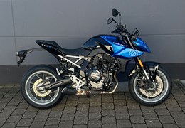 Neumotorrad Suzuki GSX-8S