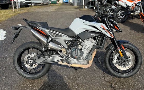 Gebrauchtmotorrad KTM 790 Duke - Bild 1