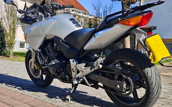 Gebrauchtmotorrad Honda CBF 600 S - Bild 8