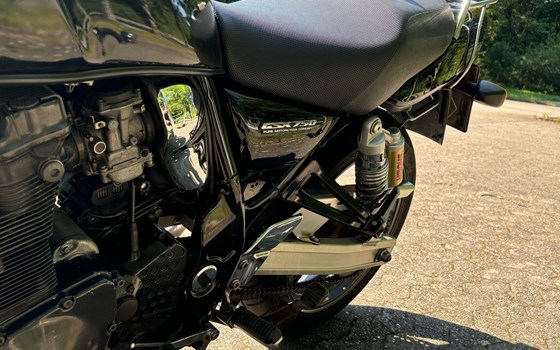 Gebrauchtmotorrad Suzuki GSX 750 - Bild 13