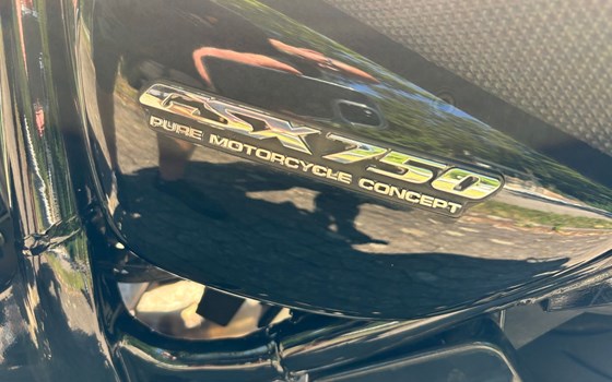 Gebrauchtmotorrad Suzuki GSX 750 - Bild 7