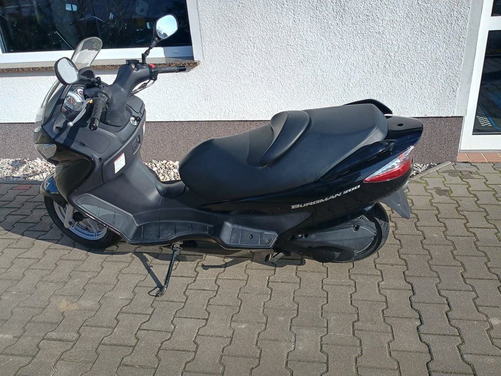 Suzuki Burgman 200