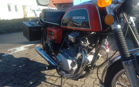 Gebrauchtmotorrad Honda CB 200 - Bild 2