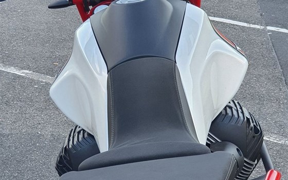 Gebrauchtmotorrad Moto Guzzi V85 TT - Bild 8