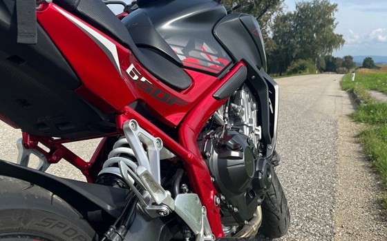 Gebrauchtmotorrad Honda CB650F - Bild 3