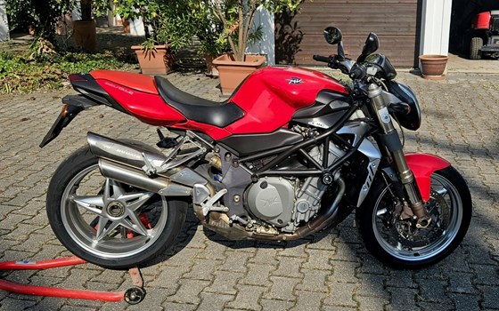 Gebrauchtmotorrad MV Agusta Brutale 750 S - Bild 1