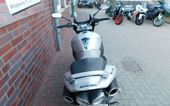 Gebrauchtmotorrad Suzuki GSR 600 - Bild 10