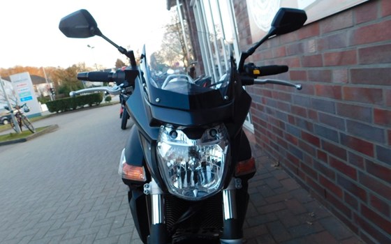 Gebrauchtmotorrad Suzuki GSR 600 - Bild 6