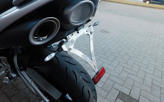 Gebrauchtmotorrad Suzuki GSR 600 - Bild 9