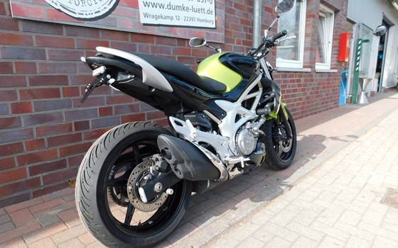 Gebrauchtmotorrad Suzuki SFV 650 Gladius - Bild 7