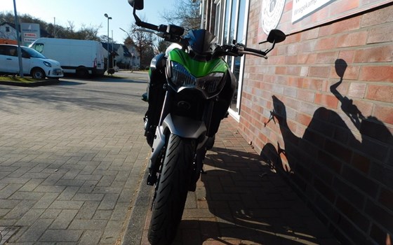 Gebrauchtmotorrad Kawasaki Z900 - Bild 4