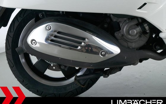 Gebrauchtmotorrad Vespa GTS 300 i.e. - Bild 25