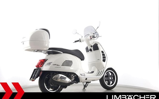 Gebrauchtmotorrad Vespa GTS 300 i.e. - Bild 9