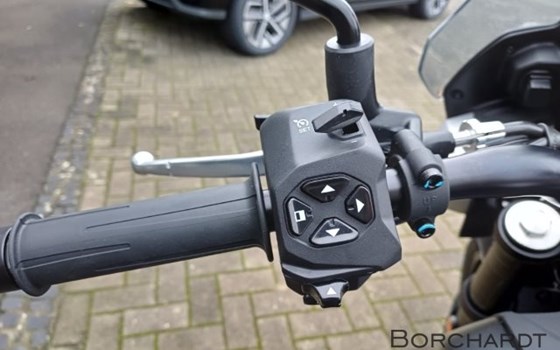 Neufahrzeug Moto Guzzi V85 Strada - Bild 11