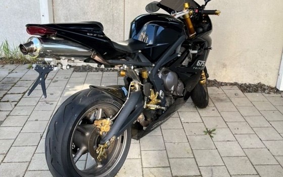 Gebrauchtmotorrad Triumph Daytona 675 - Bild 2