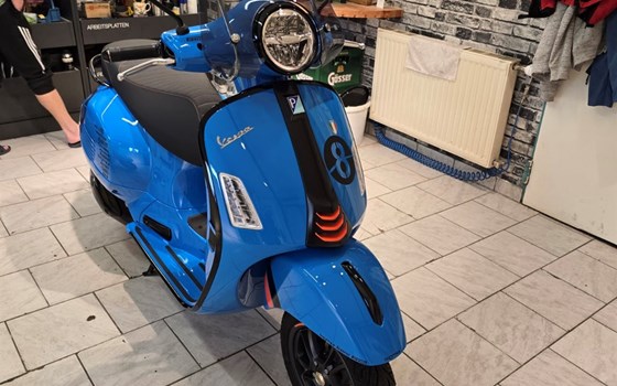 Gebrauchtmotorrad Vespa GTS 310 SuperSport - Bild 3