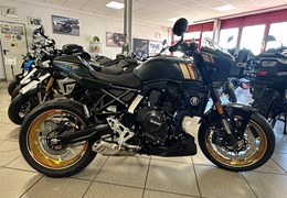 Neumotorrad Suzuki GSX-8TT