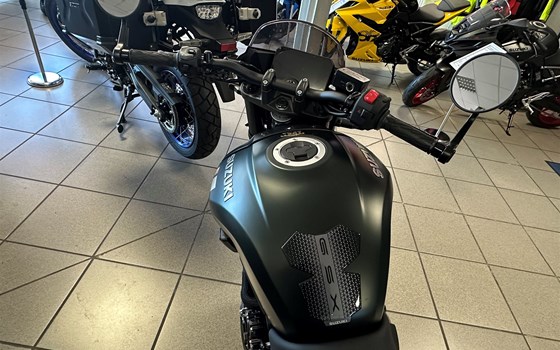 Neufahrzeug Suzuki GSX-8TT - Bild 3