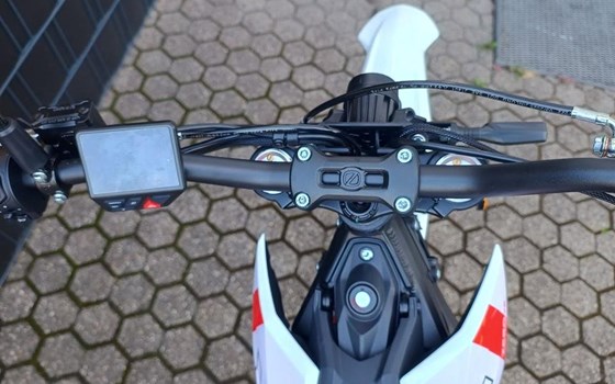 Neufahrzeug Zero XE - Bild 6