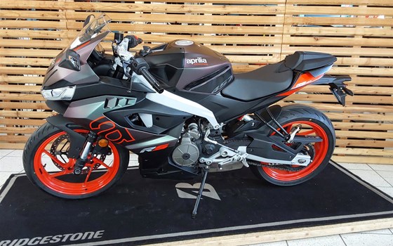 Gebrauchtmotorrad Aprilia RS 457 - Bild 2