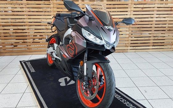 Gebrauchtmotorrad Aprilia RS 457 - Bild 3