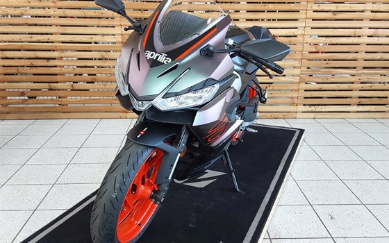 Gebrauchtmotorrad Aprilia RS 457 - Bild 4