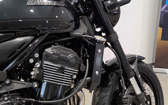 Neufahrzeug Kawasaki Z 900RS Black Edition - Bild 4