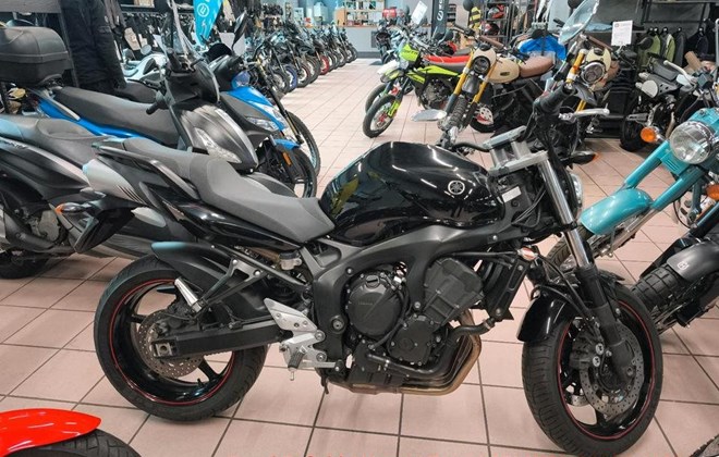 Yamaha FZ6-N S2