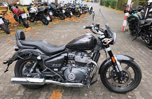 Gebrauchtmotorrad Royal Enfield Super Meteor 650