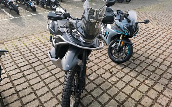 Neufahrzeug CFMOTO 800MT-X - Bild 5