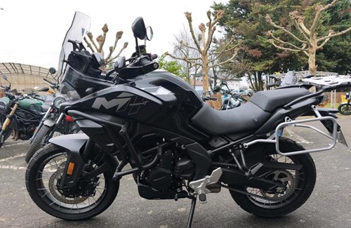 Neumotorrad CFMOTO 700MT