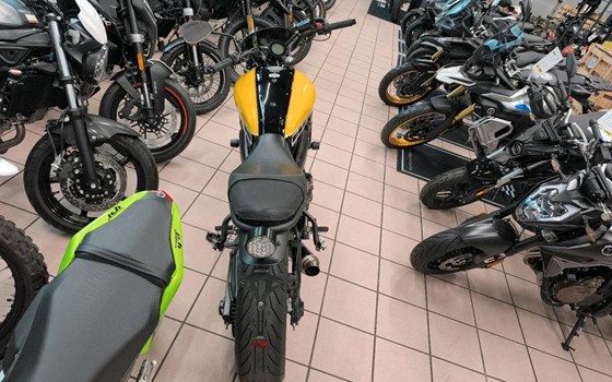 Gebrauchtmotorrad Yamaha XSR700 - Bild 3