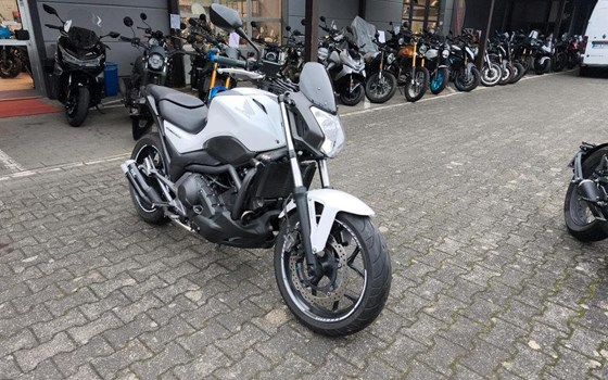 Gebrauchtmotorrad Honda NC750S - Bild 4