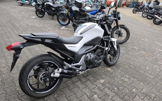 Gebrauchtmotorrad Honda NC750S - Bild 6