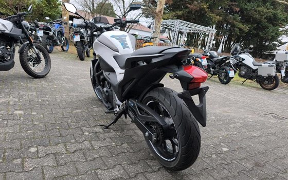 Gebrauchtmotorrad Honda NC750S - Bild 8