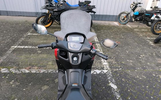Gebrauchtmotorrad Yamaha NMAX 125 - Bild 8