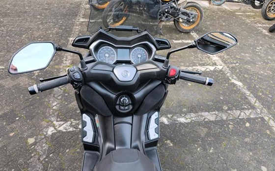 Gebrauchtmotorrad Yamaha XMAX 125 Tech MAX - Bild 10