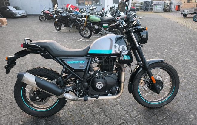 Royal Enfield Scram 411