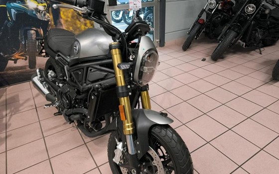 Gebrauchtmotorrad Benelli Leoncino 800 - Bild 3