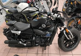 Neumotorrad Benelli Leoncino Bobber 400