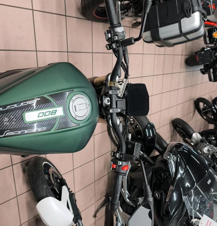 Angebot Benelli Leoncino 800