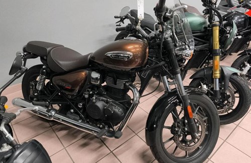 Gebrauchtmotorrad Royal Enfield Meteor 350 Supernova