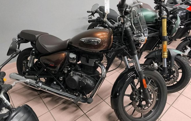 Royal Enfield Meteor 350 Supernova