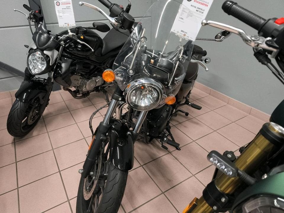 Angebot Royal Enfield Meteor 350 Supernova