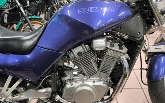 Gebrauchtmotorrad Suzuki VX 800 - Bild 2