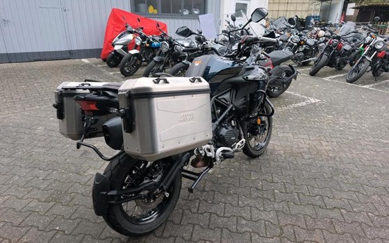 Gebrauchtmotorrad Benelli TRK 502 X - Bild 2