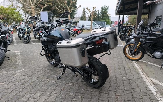 Gebrauchtmotorrad Benelli TRK 502 X - Bild 4