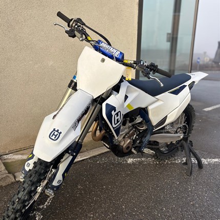 GEBRAUCHTFAHRZEUG Husqvarna FC 250