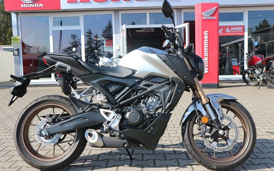 Gebrauchtmotorrad Honda CB125R - Bild 2